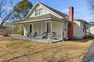658 W Church St, Angier, NC 27501 - Photo 6