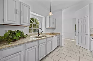 2848 W Jameson Rd, Raleigh, NC 27604 - Photo 6