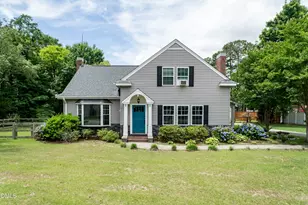 315 S Main St, Broadway, NC 27505 - Photo 1