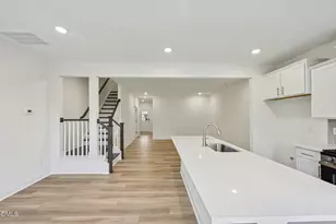 917 Kensley Grv Ln, Fuquay Varina, NC 27526 - Photo 8