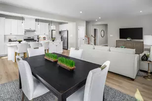 56 Lismore St, Sanford, NC 27330 - Photo 8