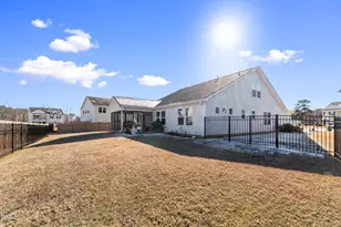 1009 Morgan Pt Ct, Fuquay Varina, NC 27526 - Photo 4