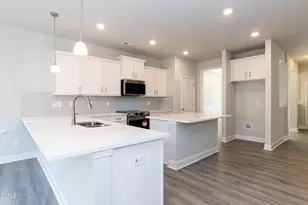 526 Middleton Ct, Sanford, NC 27330 - Photo 16