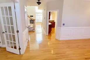 113 Alden Village Ct, Cary, NC 27519 - Photo 2