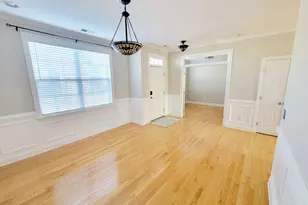 113 Alden Village Ct, Cary, NC 27519 - Photo 8