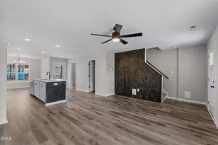 325 S Baker St, Four Oaks, NC 27524 - Photo 4