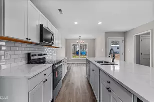 325 S Baker St, Four Oaks, NC 27524 - Photo 10