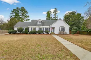 116 Jones Dr, Dunn, NC 28334 - Photo 2