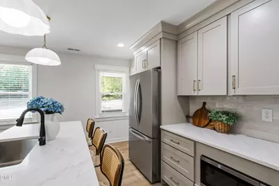 425 E Millbrook Road, Raleigh, NC 27609 - Photo 16