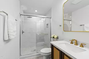 425 E Millbrook Rd, Raleigh, NC 27609 - Photo 22