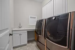 8420 Coppice Cir, Raleigh, NC 27615 - Photo 32