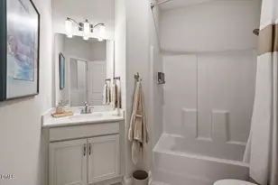 1812 Pinecliff Ct, Fuquay Varina, NC 27526 - Photo 24