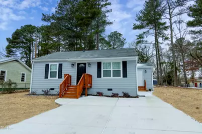 251 Booth Avenue, Henderson, NC 27536 - Photo 2