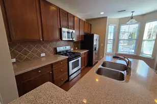 100 Stratford Lakes Dr, Durham, NC 27713 - Photo 8