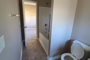 100 Stratford Lakes Dr, Durham, NC 27713 - Photo 18