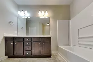 205 Cider Ct, Benson, NC 27504 - Photo 10