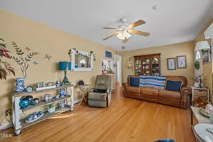 109 Crestview Dr, Durham, NC 27712 - Photo 12