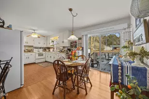 109 Crestview Dr, Durham, NC 27712 - Photo 8