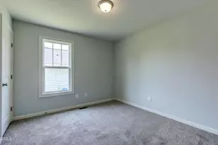 613 S Orange Ave, Dunn, NC 28334 - Photo 10