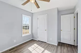 101 White Water Ct, Benson, NC 27504 - Photo 20