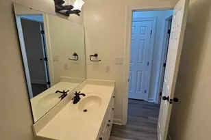 228 Wexford Dr, Clayton, NC 27520 - Photo 10