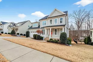 2413 Plowridge Rd, Fuquay-Varina, NC 27526 - Photo 2