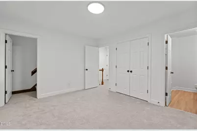 143 Hedgerow Court, Cary, NC 27513 - Photo 18