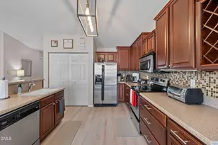 1009 Narcissus, Clayton, NC 27520 - Photo 14