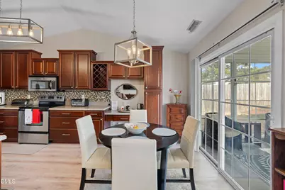 1009 Narcissus, Clayton, NC 27520 - Photo 8