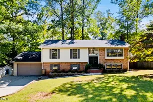 702 Delmar Rd, Cary, NC 27511 - Photo 2