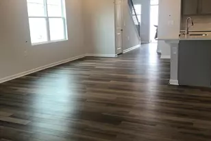 1610 Chestnut Tree Dr, Fuquay-Varina, NC 27526 - Photo 10