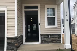 1610 Chestnut Tree Dr, Fuquay-Varina, NC 27526 - Photo 2