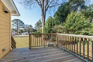 1900 Fairfield Dr, Raleigh, NC 27608 - Photo 30