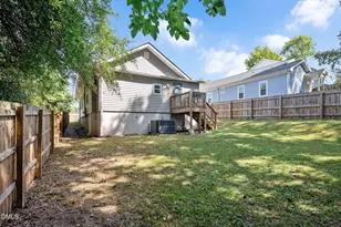 1006 Holloway St, Durham, NC 27701 - Photo 22