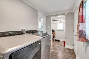 1006 Holloway St, Durham, NC 27701 - Photo 20