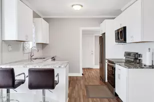 1006 Holloway St, Durham, NC 27701 - Photo 2