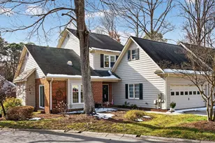 314 Tweed Cir, Cary, NC 27511 - Photo 2