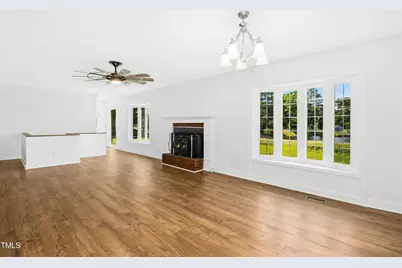 1415 Clearwater Drive, Sanford, NC 27330 - Photo 8