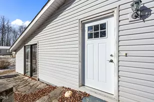 131 Windswept Dr, Marion, NC 28752 - Photo 6