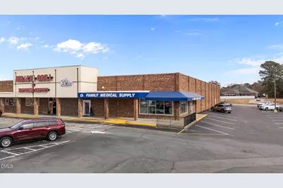 1120 W Broad, Dunn, NC 28334 - Photo 2