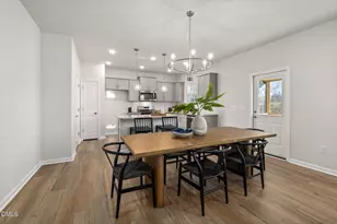 212 Bridle Brk Wy, Fuquay Varina, NC 27526 - Photo 8