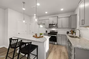 212 Bridle Brk Wy, Fuquay Varina, NC 27526 - Photo 4