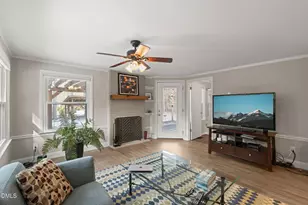 8803 Rollingwood Rd, Chapel Hill, NC 27516 - Photo 18