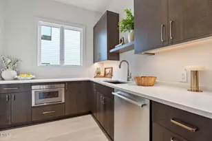 4119 Rockingham Dr, Raleigh, NC 27609 - Photo 10