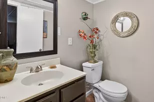 412 E Park St, Cary, NC 27511 - Photo 36