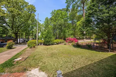 412 E Park Street, Cary, NC 27511 - Photo 6