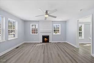 305 W Canary St, Dunn, NC 28334 - Photo 10