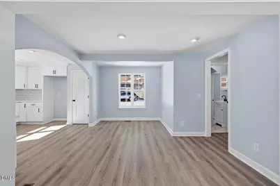 305 W Canary Street, Dunn, NC 28334 - Photo 18