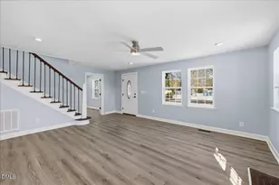 305 W Canary St, Dunn, NC 28334 - Photo 12