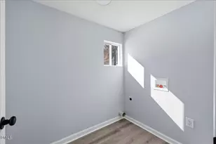 305 W Canary St, Dunn, NC 28334 - Photo 16